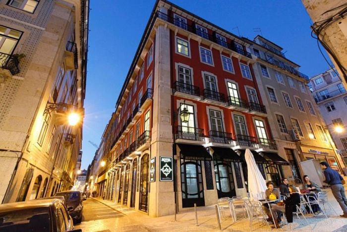 Quarto Com Varanda Na Rua Dos Douradores Lisboa Exteriör bild